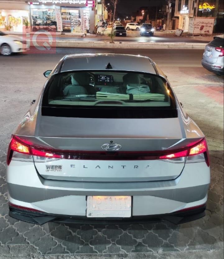 هیوندای ئەلەنترا